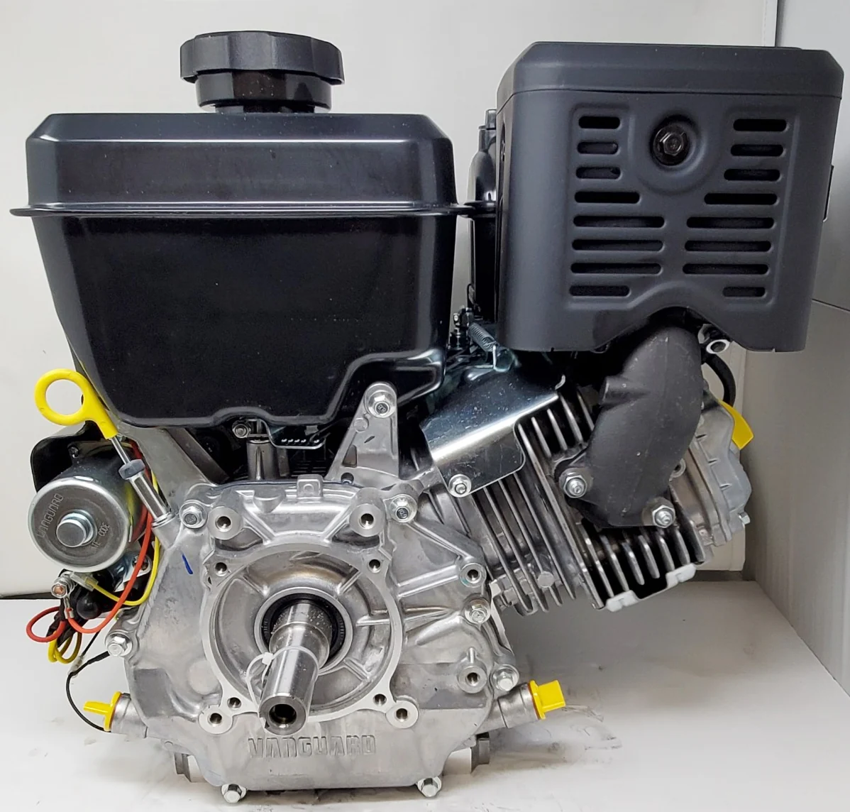 Briggs & Stratton 14hp Vanguard Engine 408cc Electric Start 1"x 3-31/64 #25V337-0012 - Image 4